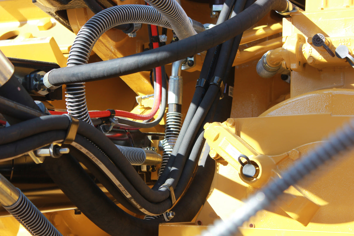 5 causes of hydraulic hose failure HoseMate™